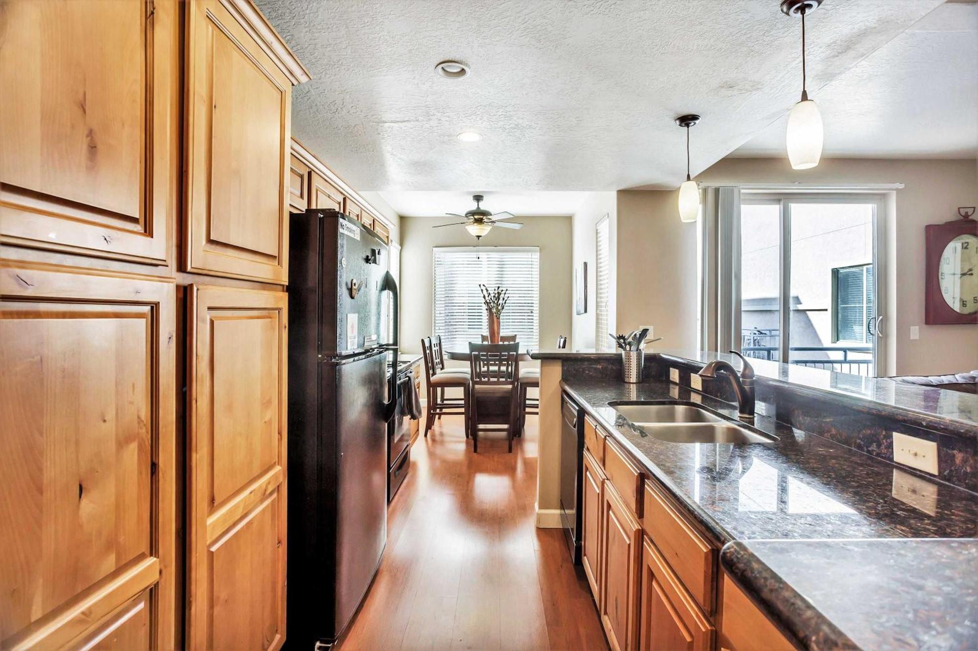 Downtown Condo Near The Convention Center Salt Lake City Exteriör bild